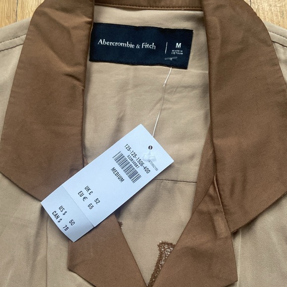 🆕 *NWT* Men’s A&F Silk Button Down - Picture 3 of 4